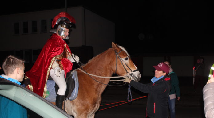 St. Martin reitet durch den Horster Süden