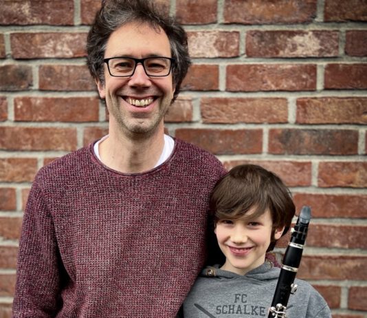 Musikalische Stunde – Sonntag, 19.04.2026, 17.00 Uhr mit Gregor und Theo Schemberg in der St. Clemens-Kirche, Theodor-Otte-Str. 72, GE