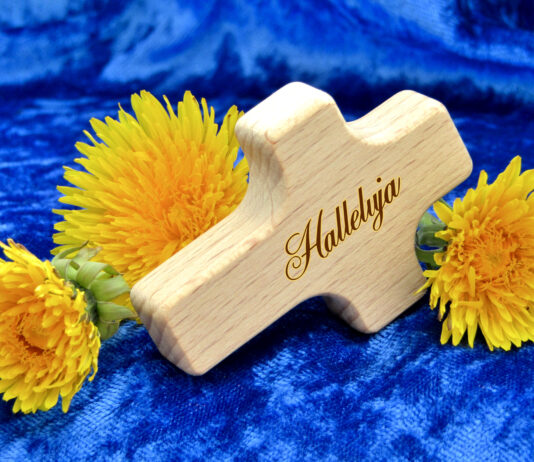 FROHE UND GESEGNETE OSTERN